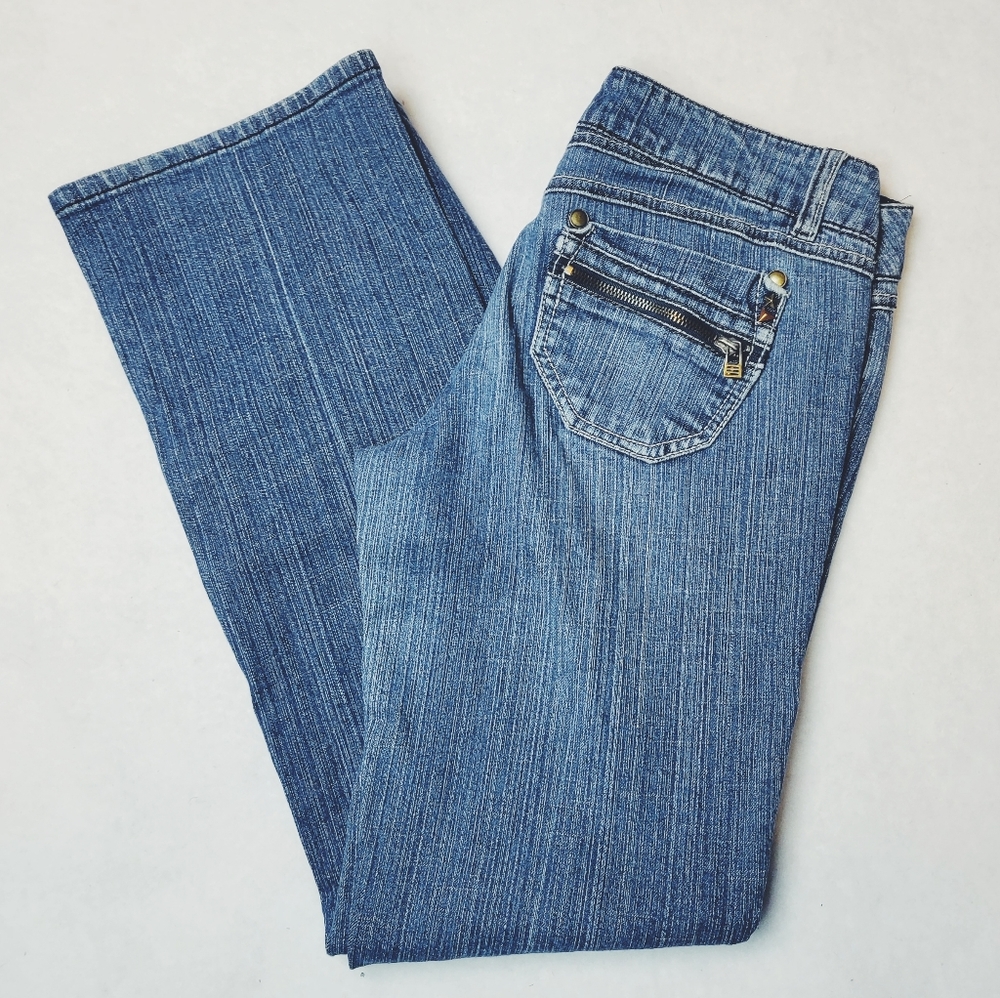 Rewind Zipper Pocket Bootcut Jean's Sz 9
